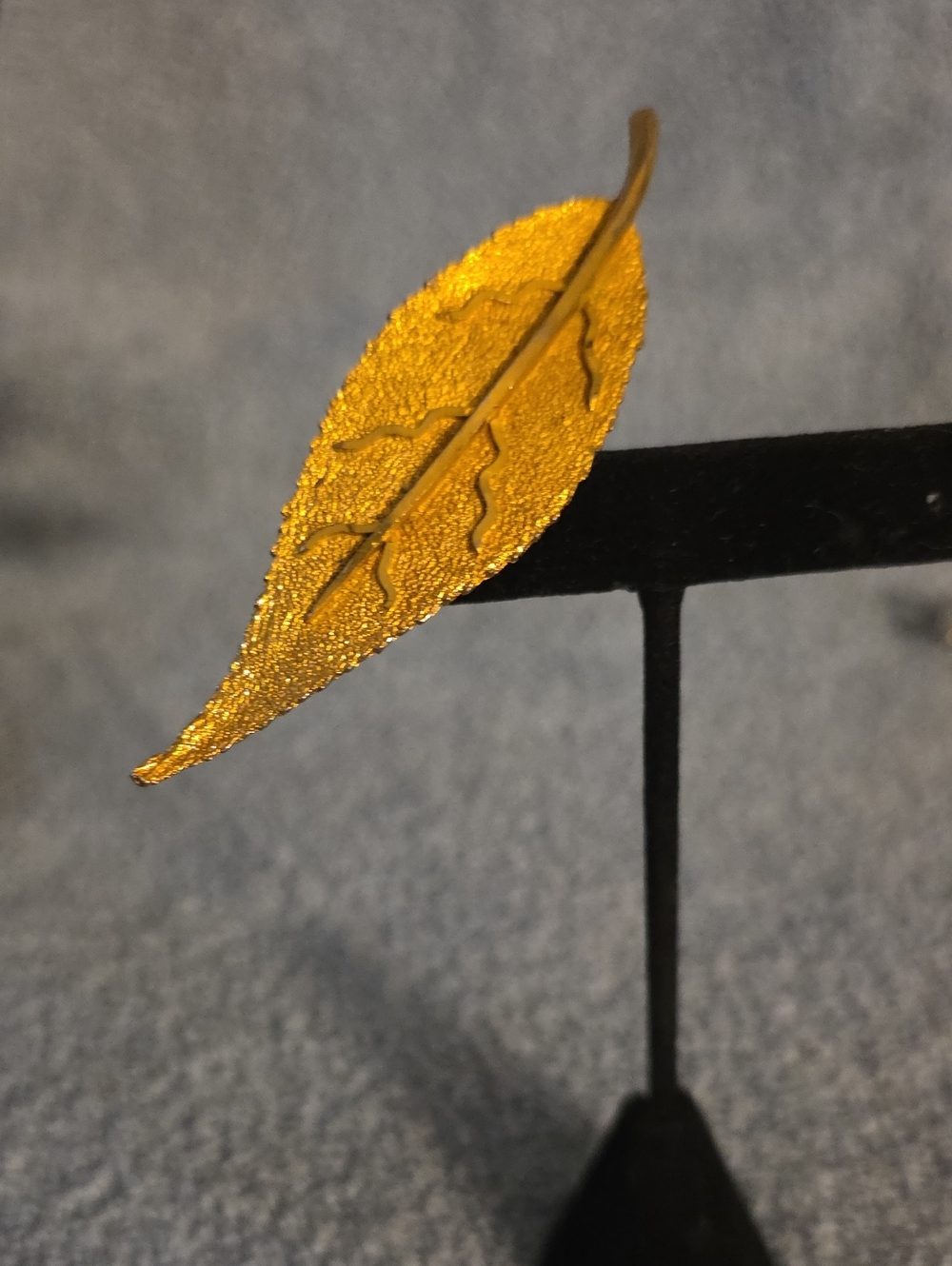 VINTAGE BSK Leaf Brooch Brushed Gold Tone Shiny Vine Textured Couture 3.5" Long